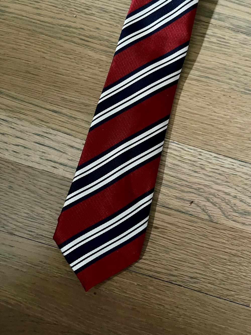 The Children’s Place Boys Striped Tie
Color: CLASSIC RED. Size 8-14.
